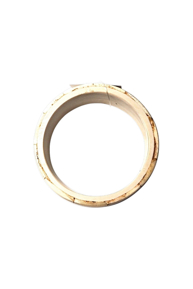 Brazalete de hueso de cuerno natural