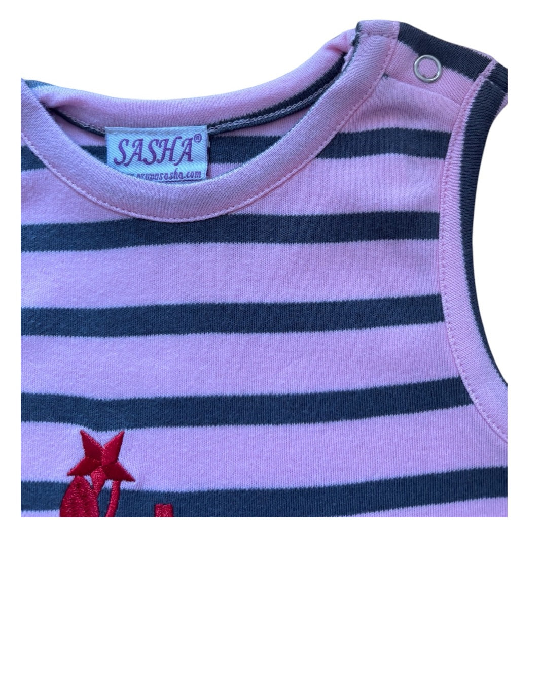 Body de tirantes en rosa a rayas en color gris y diseño bordado cangrejo