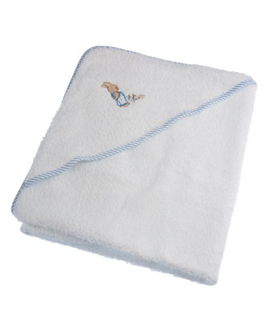 Capa de baño para bebé con diseño en fondo blanco y conejito bordado en azul