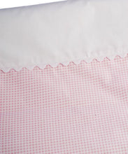 Cargar imagen en el visor de la galería, Set sábanas vichy rosa cuna 70 cm (2pz.)
